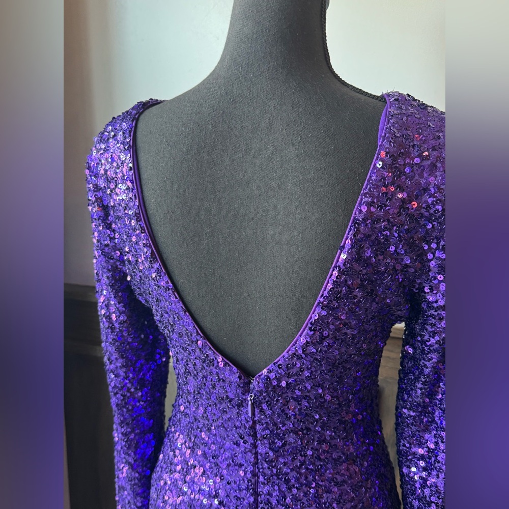 Dress the Population Shimmering sequin Purple Long Sleeve Dress low back nwt M - Picture 6 of 9